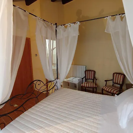 Castello Di Fagnano -albergo Diffuso &