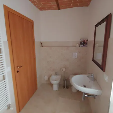 Castello Di Fagnano -albergo Diffuso &