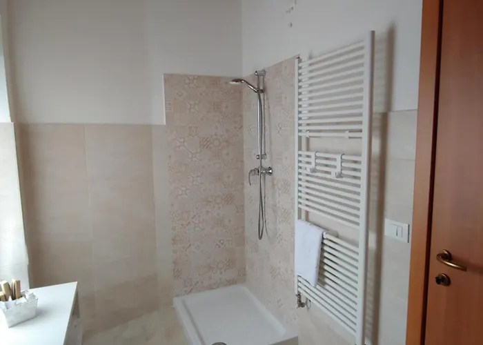 Castello Di Fagnano -albergo Diffuso & Дом отдыха Fagnano Alto