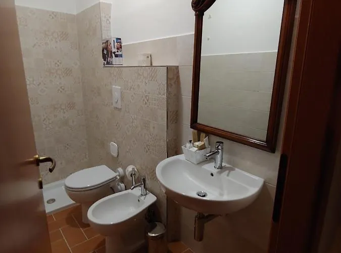 Дом отдыха Castello Di Fagnano -albergo Diffuso & *