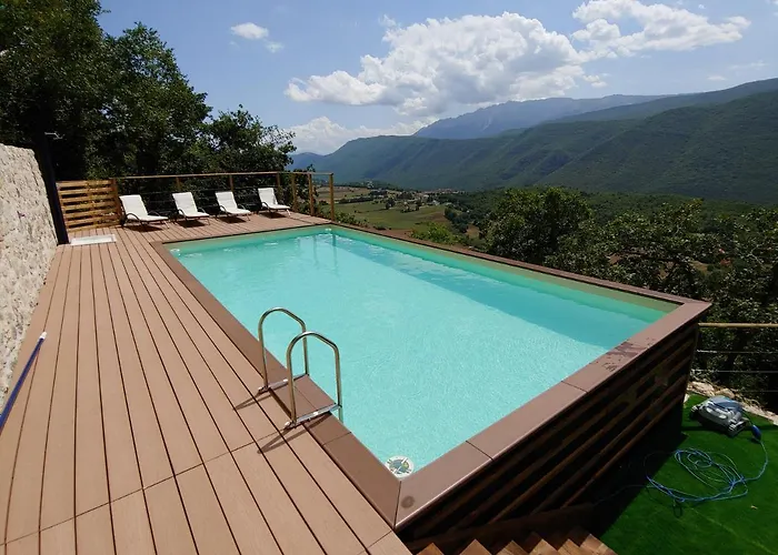 Дом отдыха Castello Di Fagnano -albergo Diffuso & *